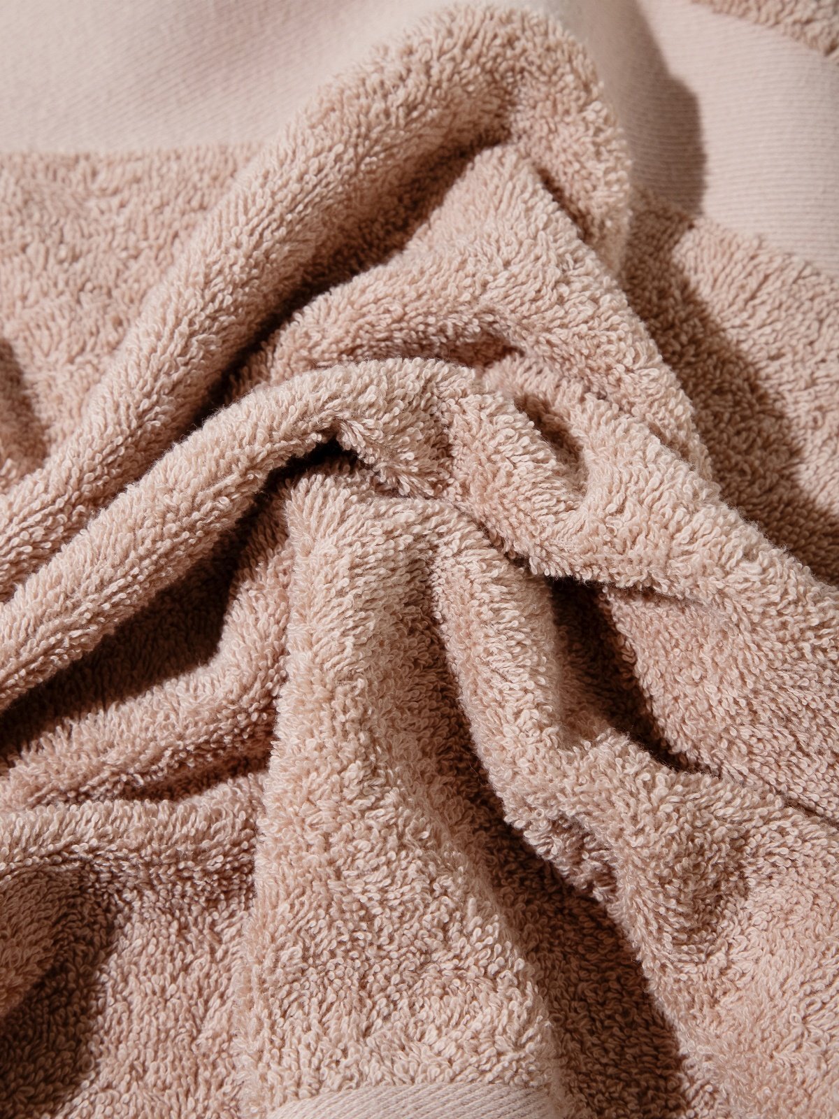 Cotton towel set in a basket – (4 pcs, 30 x 50 cm)-4